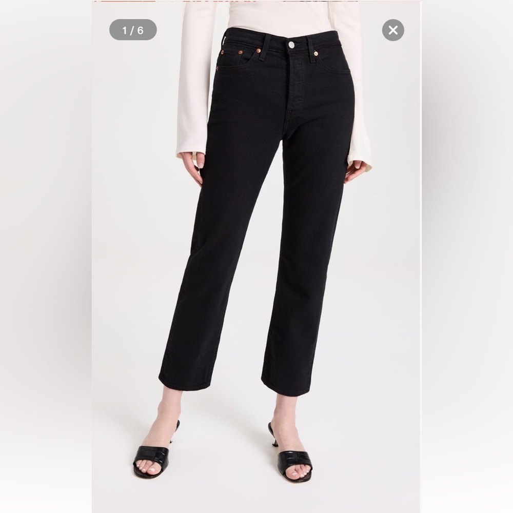 Levi's Wedgie Straight Jean in Black Size 27